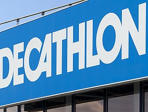 Decathlon-Logo an Filiale