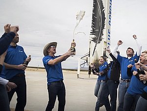 Blue Origin Team feiert