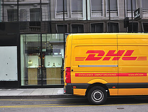 DHL Zustellfahrzeug