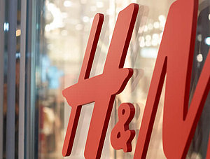 H&amp;M Logo