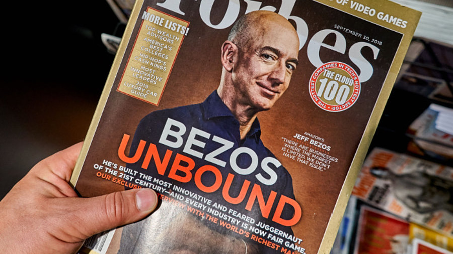 Jeff Bezos auf Forbes-Magazin