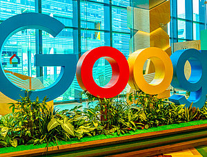 Google Logo am Standort Singapur