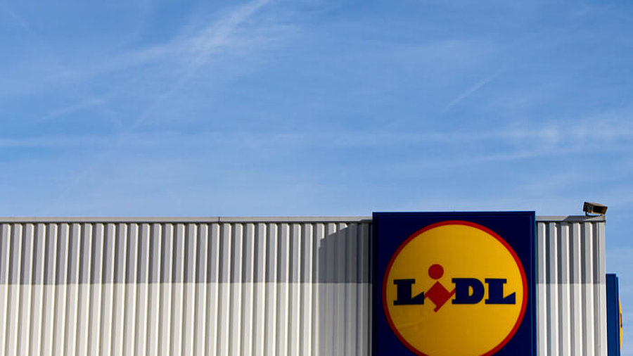 Lidl Logo an Filialwand 