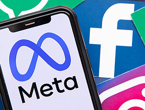 Meta-Logo vor Facebook-, Instagram-, WhatsApp-Icon