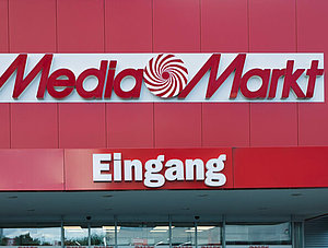 Media Markt Eingang