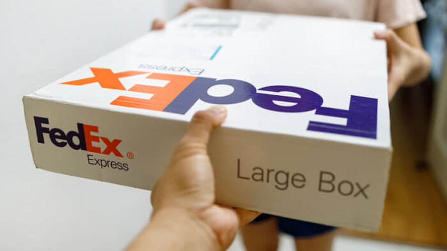 FedEx-Sendung Übergabe