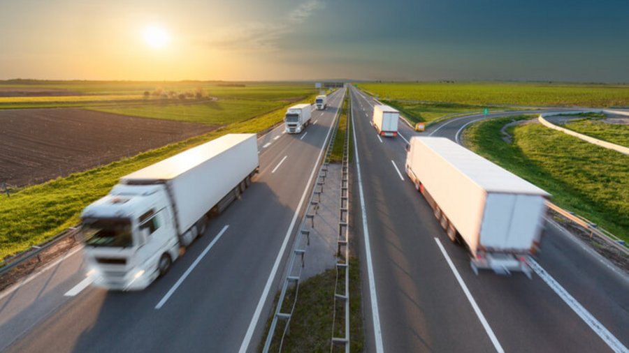 Lkw auf Autobahn