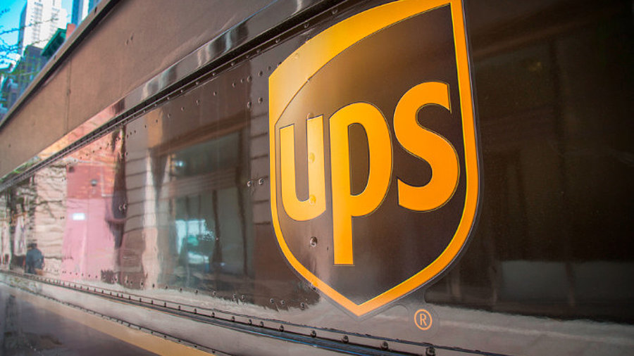 UPS Logo auf Lieferwagen