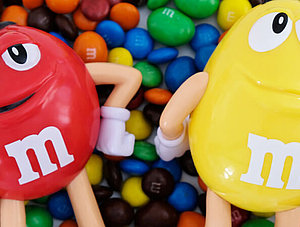 Maskottchen: Cartoon-Schokolinsen des Schokoladenherstellers M&amp;Ms