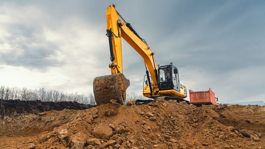 Bagger auf einer Baustelle