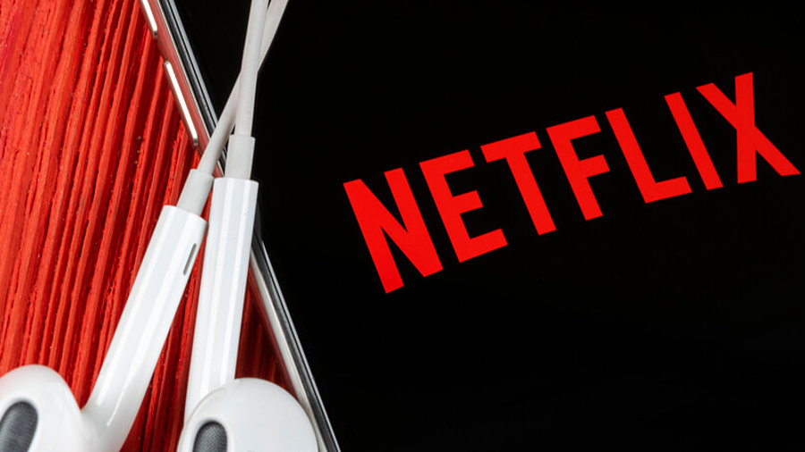 Netflix-Logo auf einem Smartphone