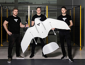 Wingcopter-Gründungsteam: Jonathan Hesselbarth, Tom Plümmer, Ansgar Kadura