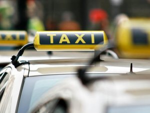 Taxis in einer Reihe