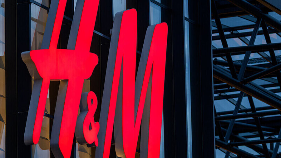 Logo der Modekette H&amp;M