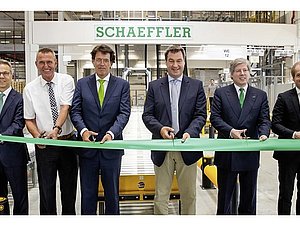 Festliche Eröffnung des neuen EDZ Mitte von Schaeffler in Kitzingen.