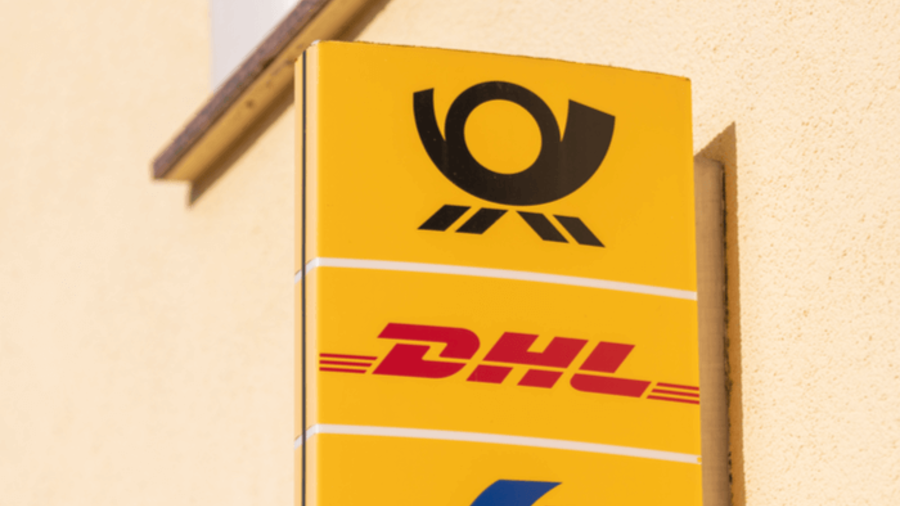 Schild einer Filiale der Deutschen Post/DHL