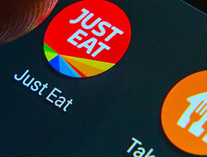 Just Eat und Takeaway Logos