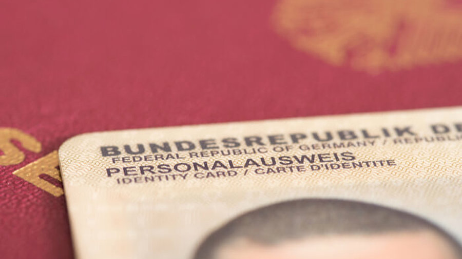 Deutscher Personalausweis und Pass