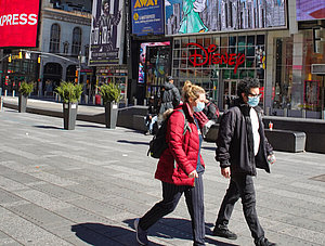 US-B&uuml;rger mit Masken