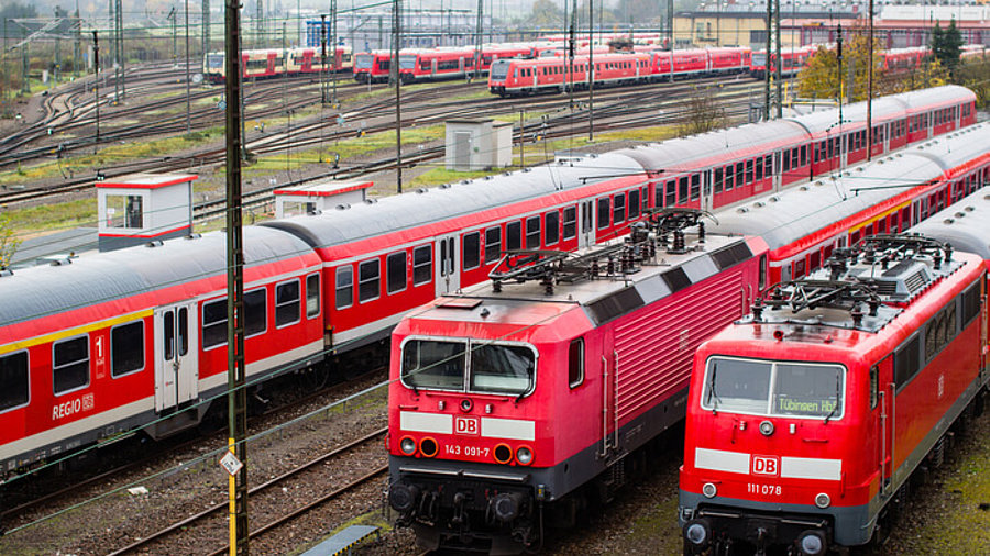 Züge der deutschen Bahn stehen still