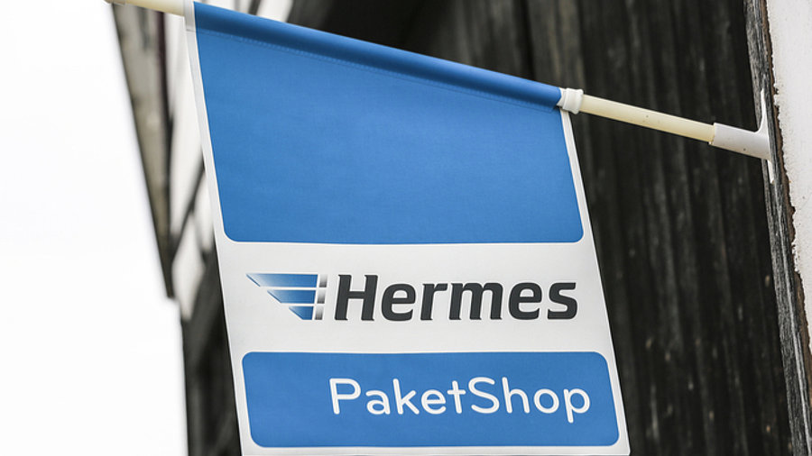 Hermes, Fahne