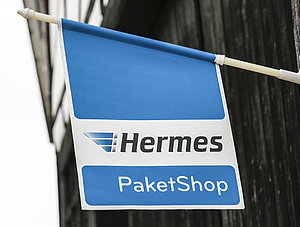 Hermes, Fahne