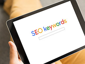 SEO Keywords auf Tablet