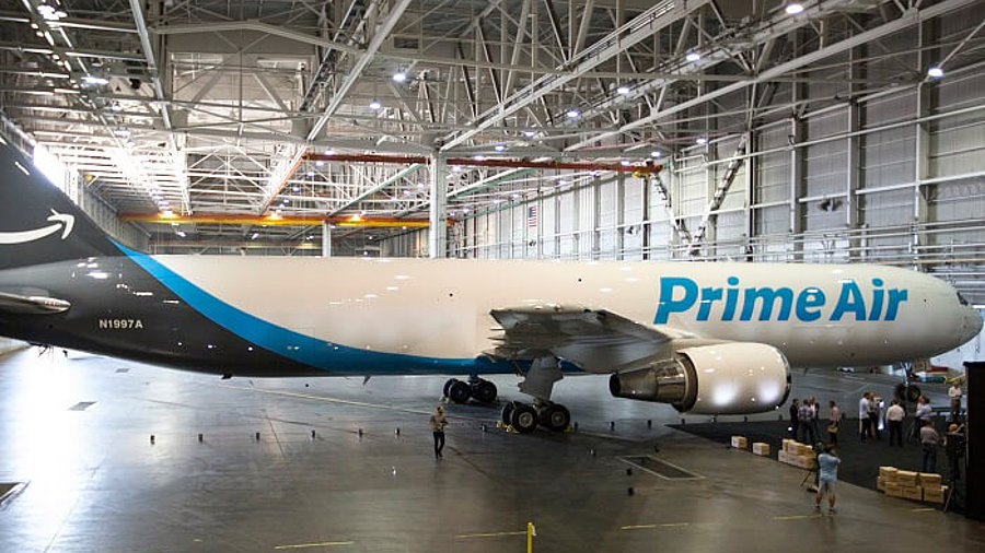 Amazon Flugzeug