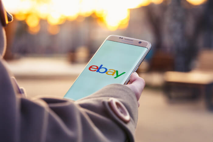 Ebay-Logo auf einem Smartphone