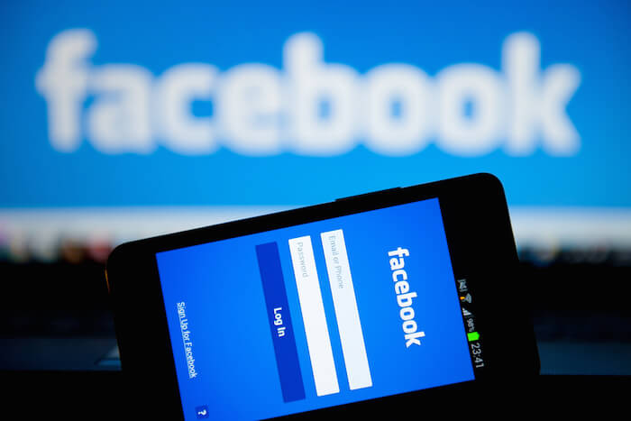 Facebook auf Smartphone