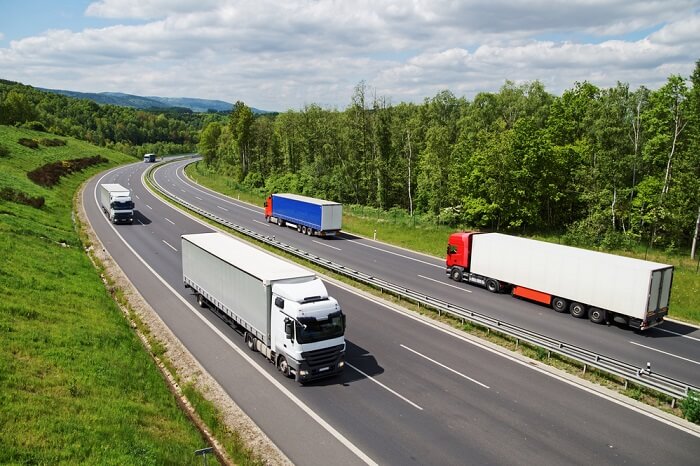 Lkw auf Autobahn