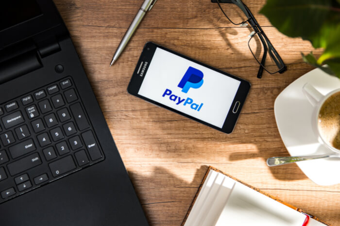 PayPal auf Smartphone